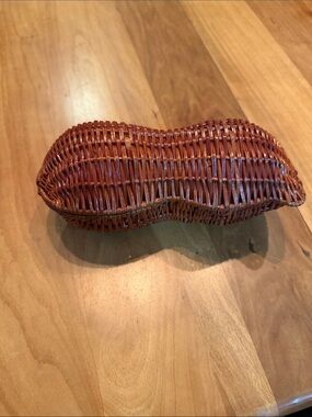 Peanut Shape Woven Rattan Basket